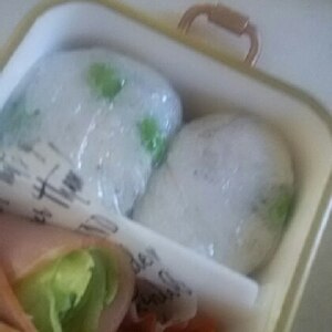 枝豆としらすのおにぎり